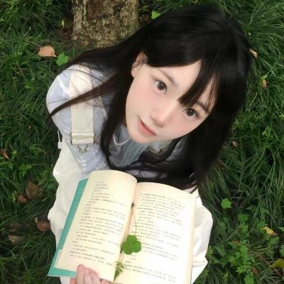 现场即兴battle，观众起立鼓掌
